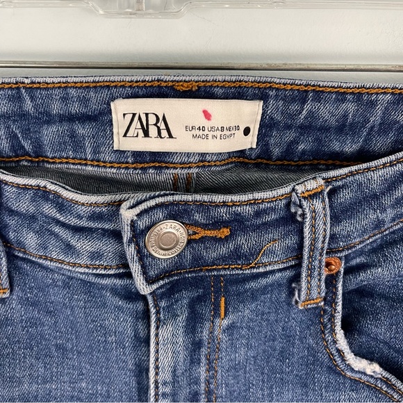 Zara Mid Rise Skinny Jeans Ankle Raw Hem Shark Bite Hem Distressed US 8 - Picture 14 of 16